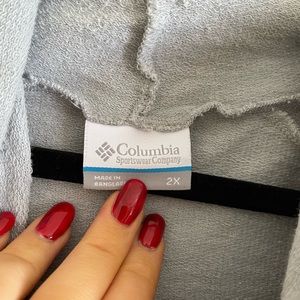 Columbia- Womens 2X gray long sleeve workout hoodie